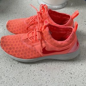 Nike Juvenate Neon Orange Sneakers Size 10